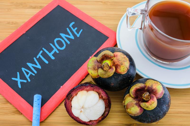 Xanthones and Mangosteen fruits